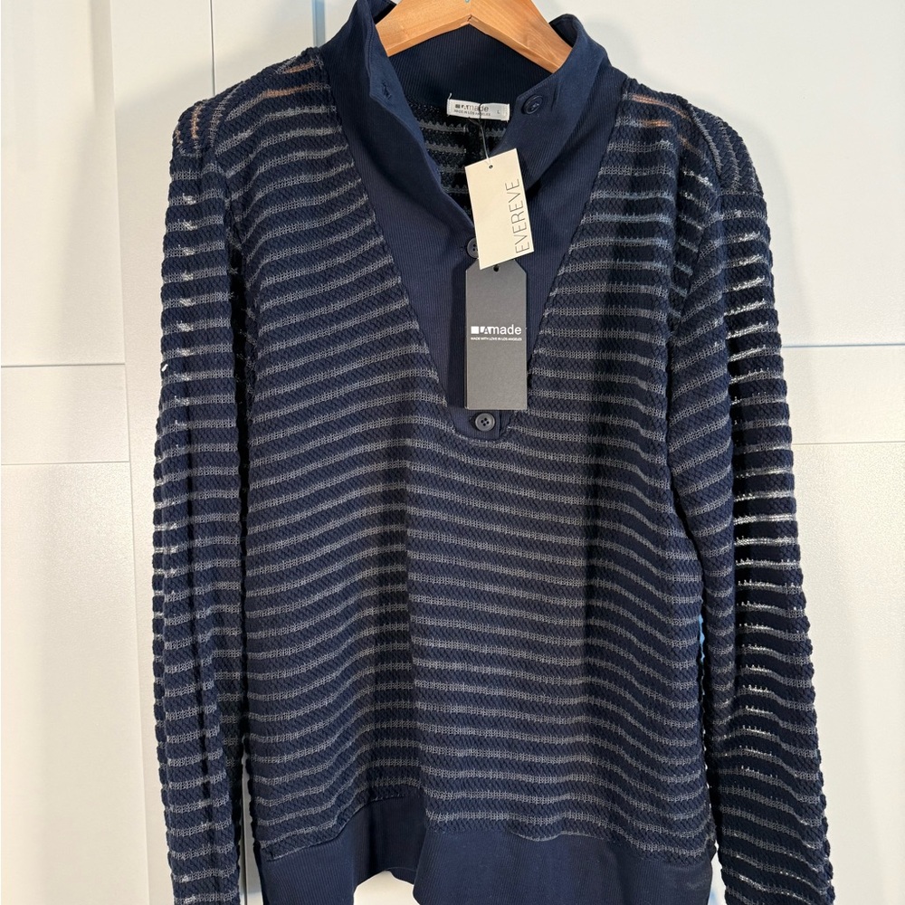 LA made Navy Striped V-Neck Sweater L